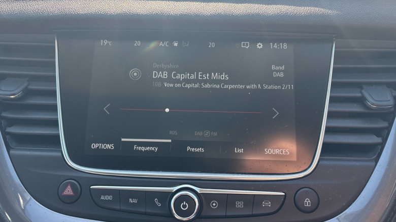 Vauxhall Grandland X 1.6 Hybrid4 300 Ultimate Nav 5dr Auto Hatchback